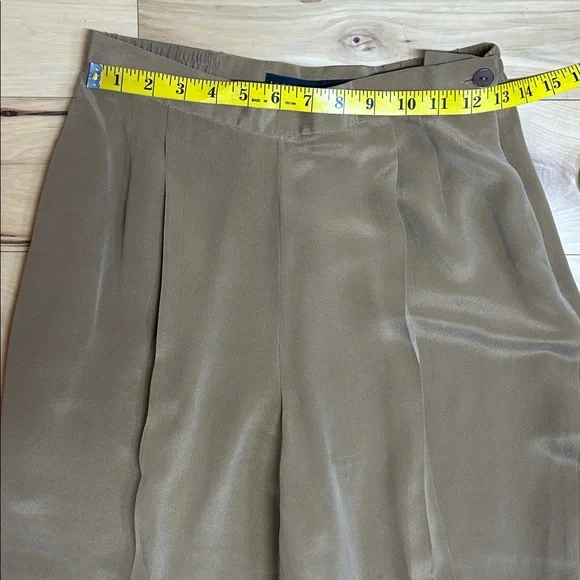 Josephine Chaus 100% Silk Camel Pants w/Stretchy Waistband | Size 8 - Picture 2 of 9